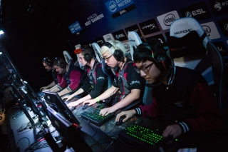 How to Become a Pro Gamer